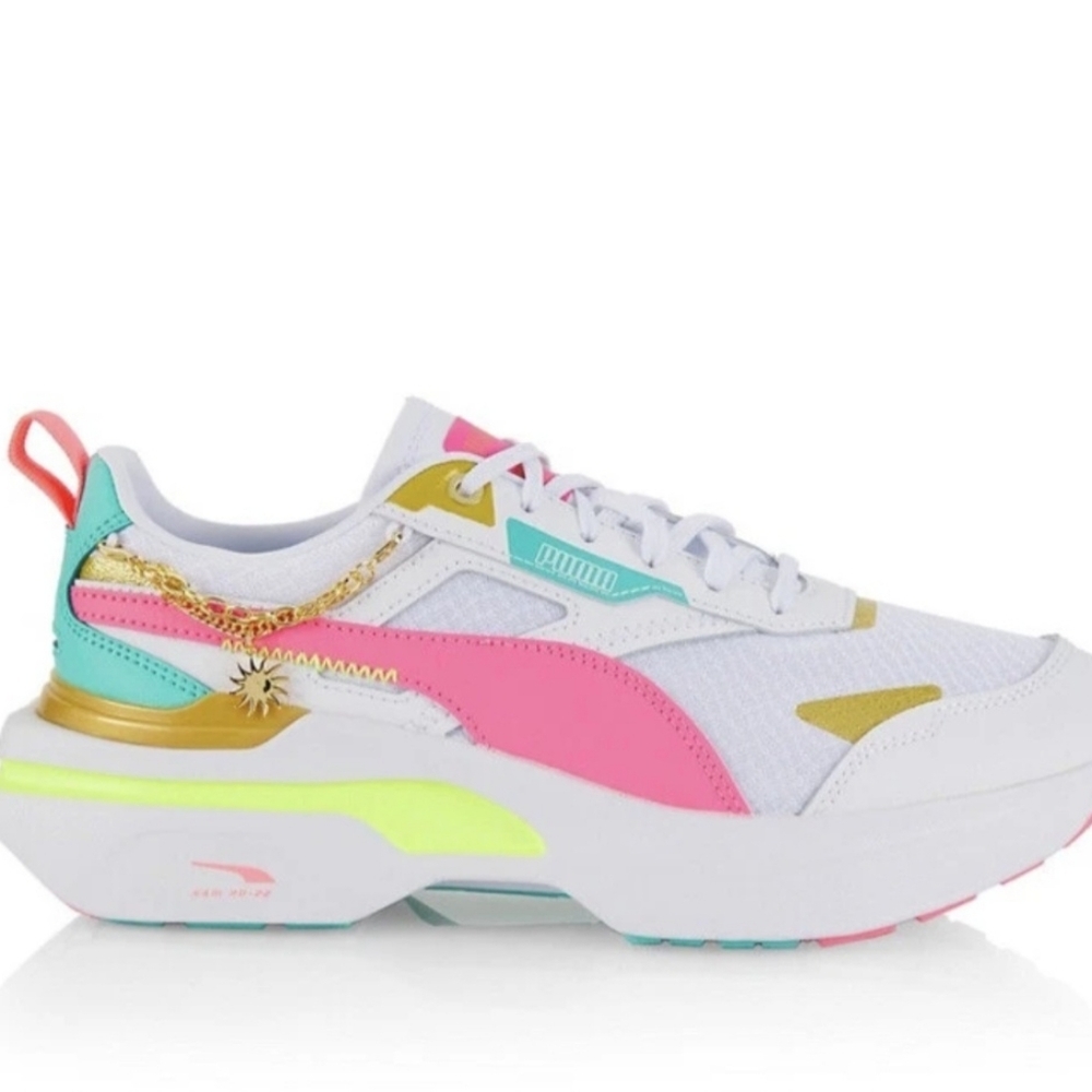PUMA Kosmo Rider Goddess Sneakers. Size 10